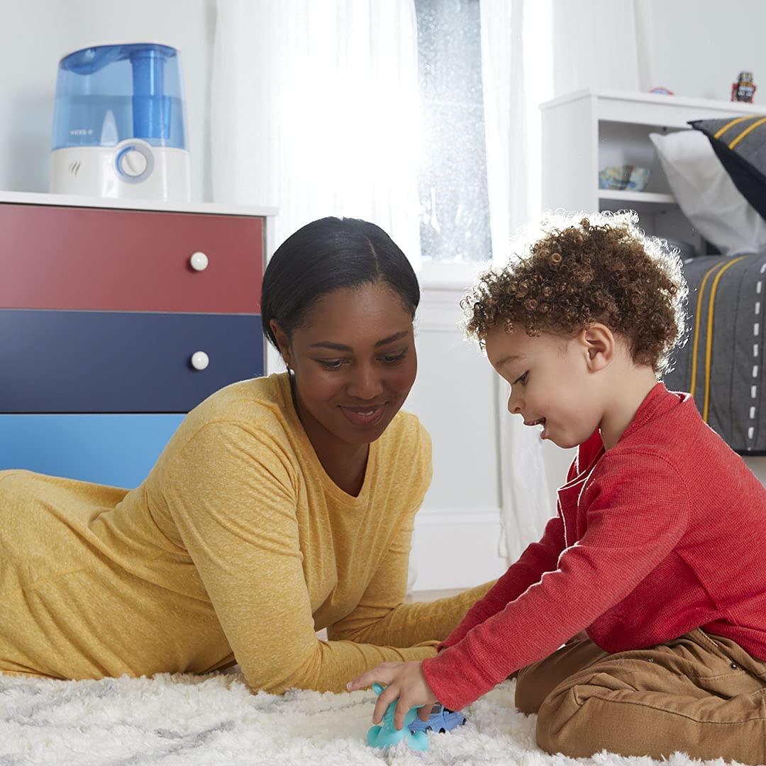 Vicks Ultra Quiet Cool Mist Humidifier for Medium/Large Room Size, 1.2 Gallon Capacity (V5100NS) 110V