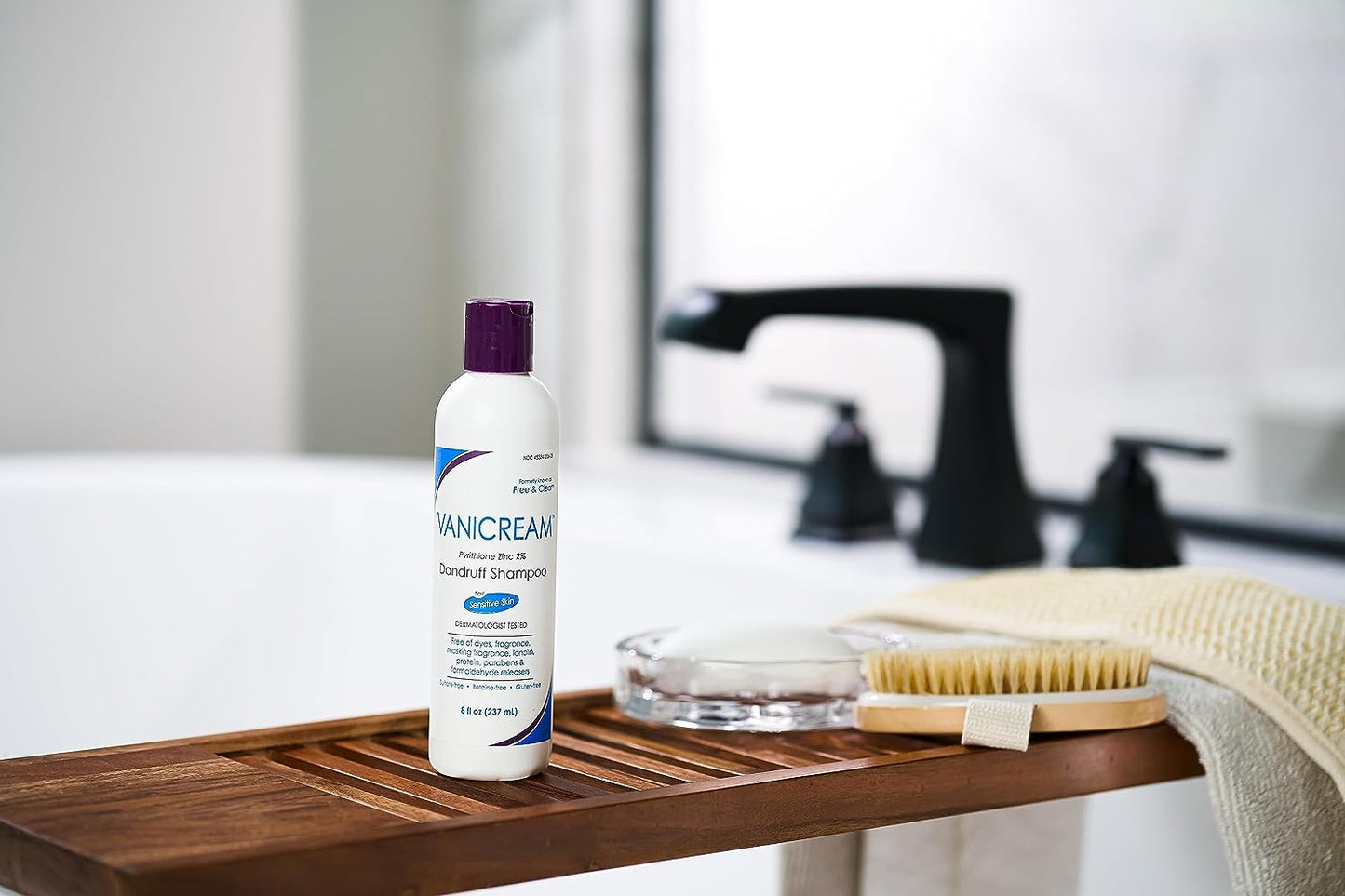 Vanicream Dundruff Shampoo For Sensitive Skin 8 fL oz / 237 mL