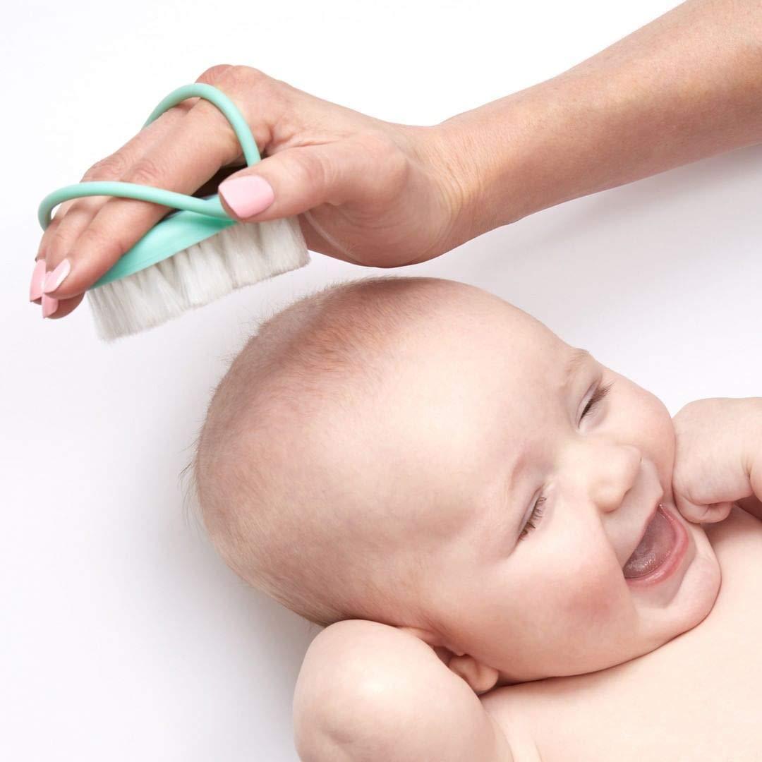 Frida baby Head Hugging Hair Brush + Comb