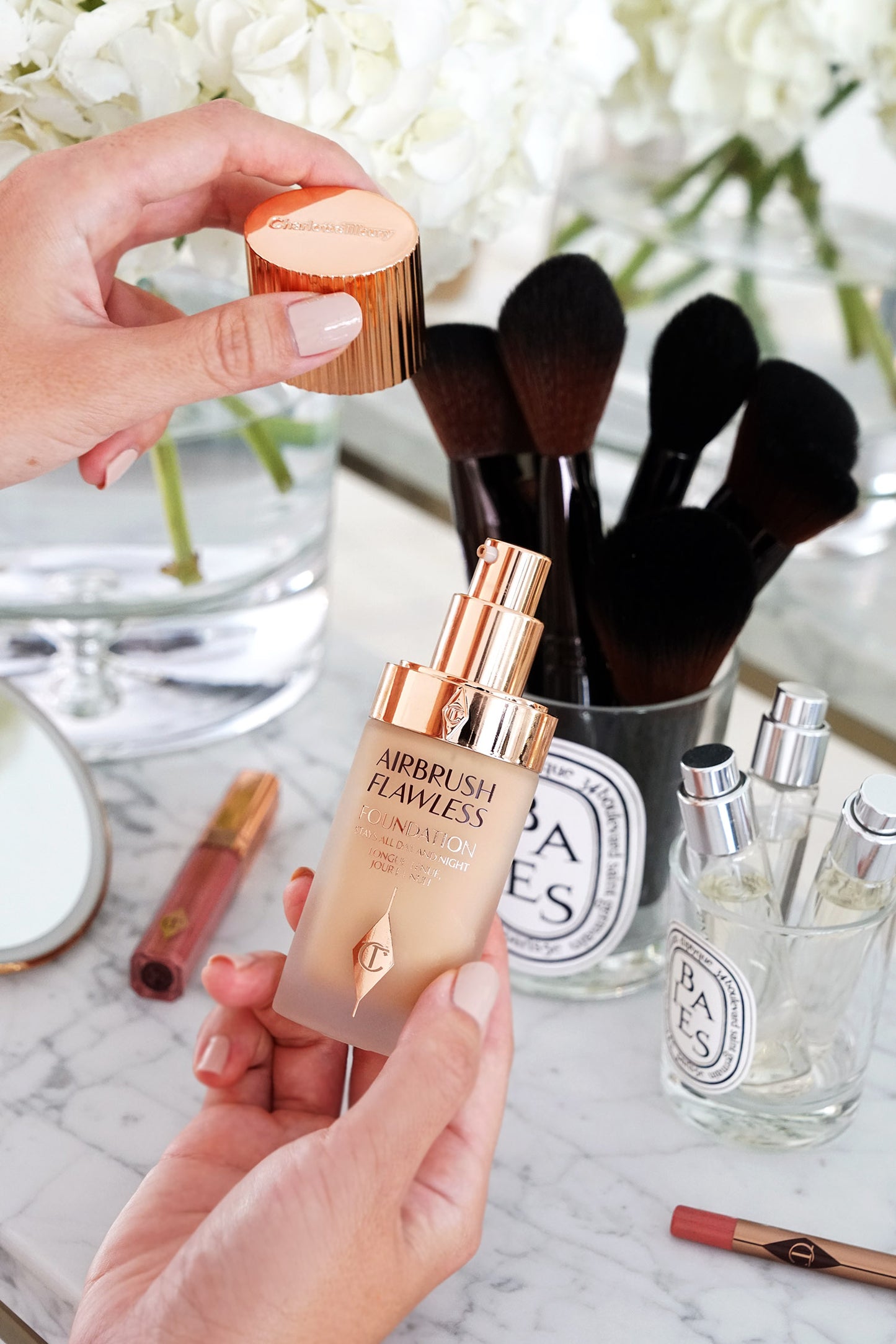 Charlotte Tilbury Stays All Day And Night 8 Warm Chaud Airbrush Flawless Foundation, 30ml 1.0 floz