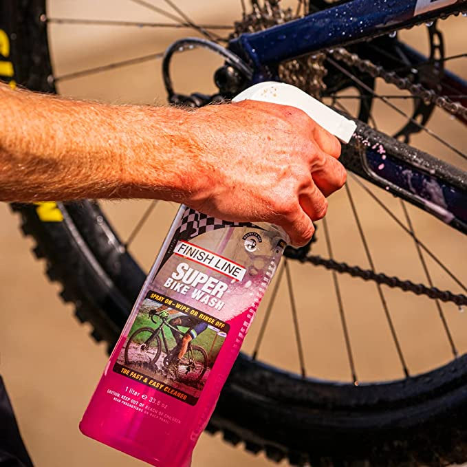 Finish Line Super Bike Wash Spray On -Wife Or Rinse Off Fast Easy Cleaner 33.8 Oz (1L)