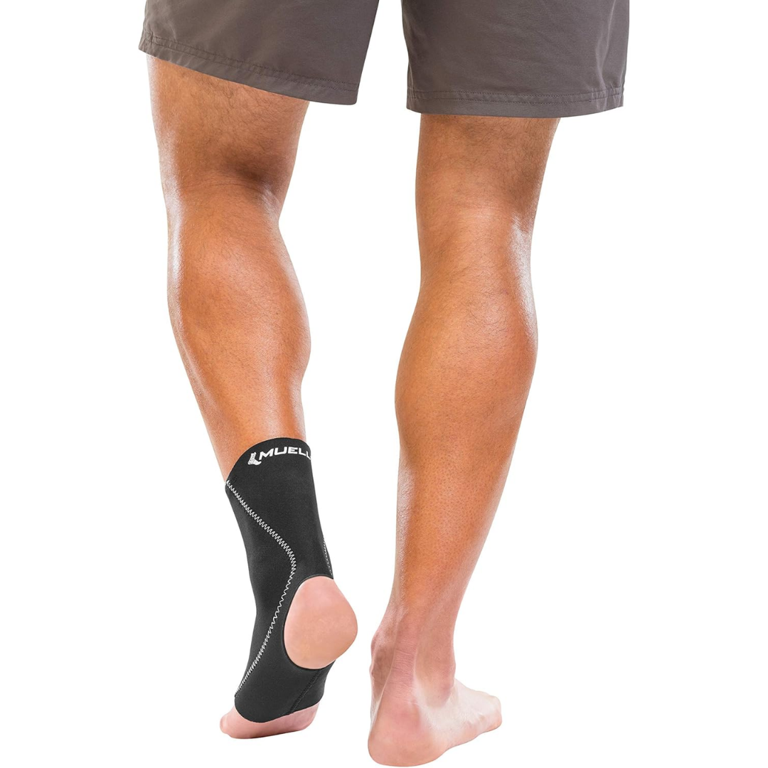 Mueller Sport Care Ankle Support Moderate Black, 1 Count