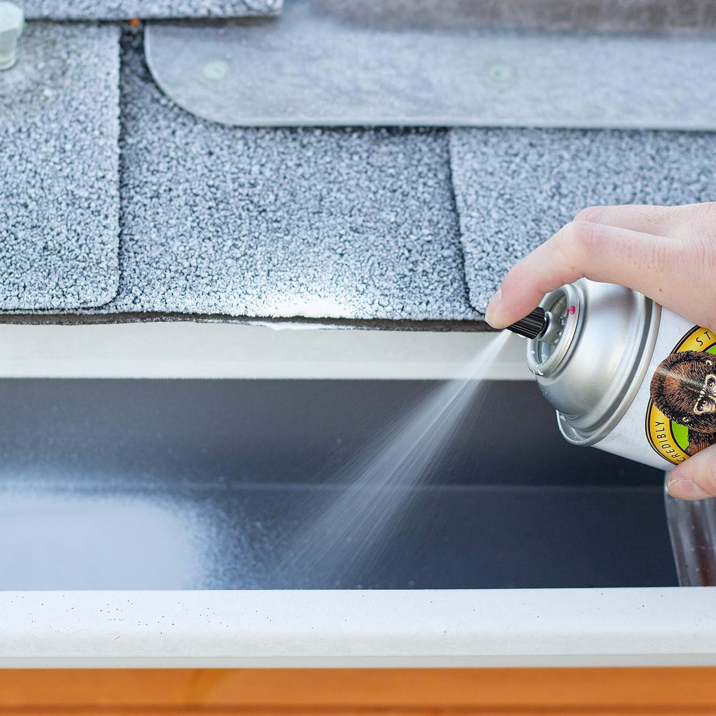 Gorilla Waterproof Patch & Seal Rubberized Sealant Spray White 14 oz 396g