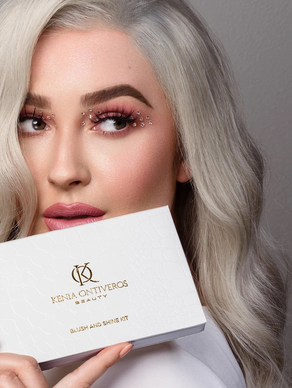 Kenia Ontiveros Beauty Blush and Set Kit Palette, Vegan