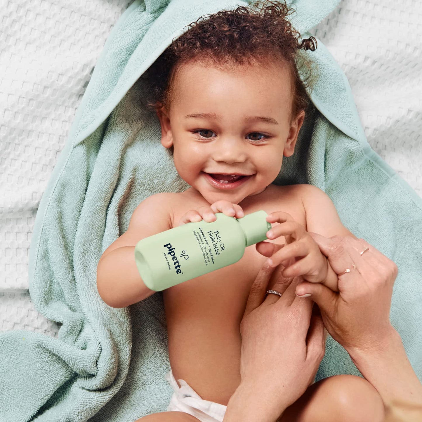 Pipette Baby Oil Sans Parfum 133 ml / 4/5 fl oz