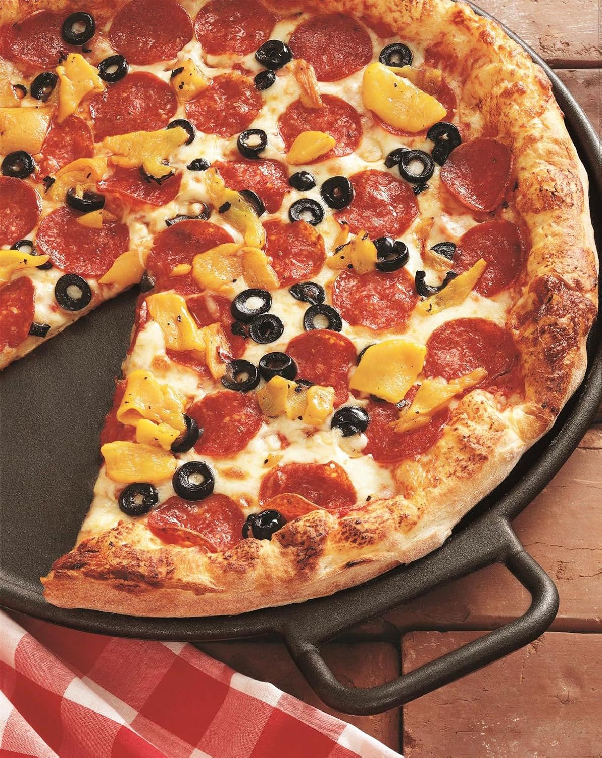 LODGE Cast Iron Pizza Pan 14 Inch