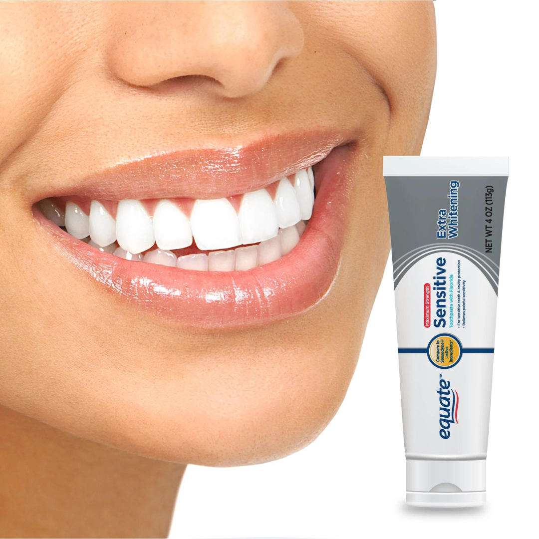 Equate Maximum Strength Sensitive Toothpaste with Fluoride | Extra Whitening - 113g / 4 oz