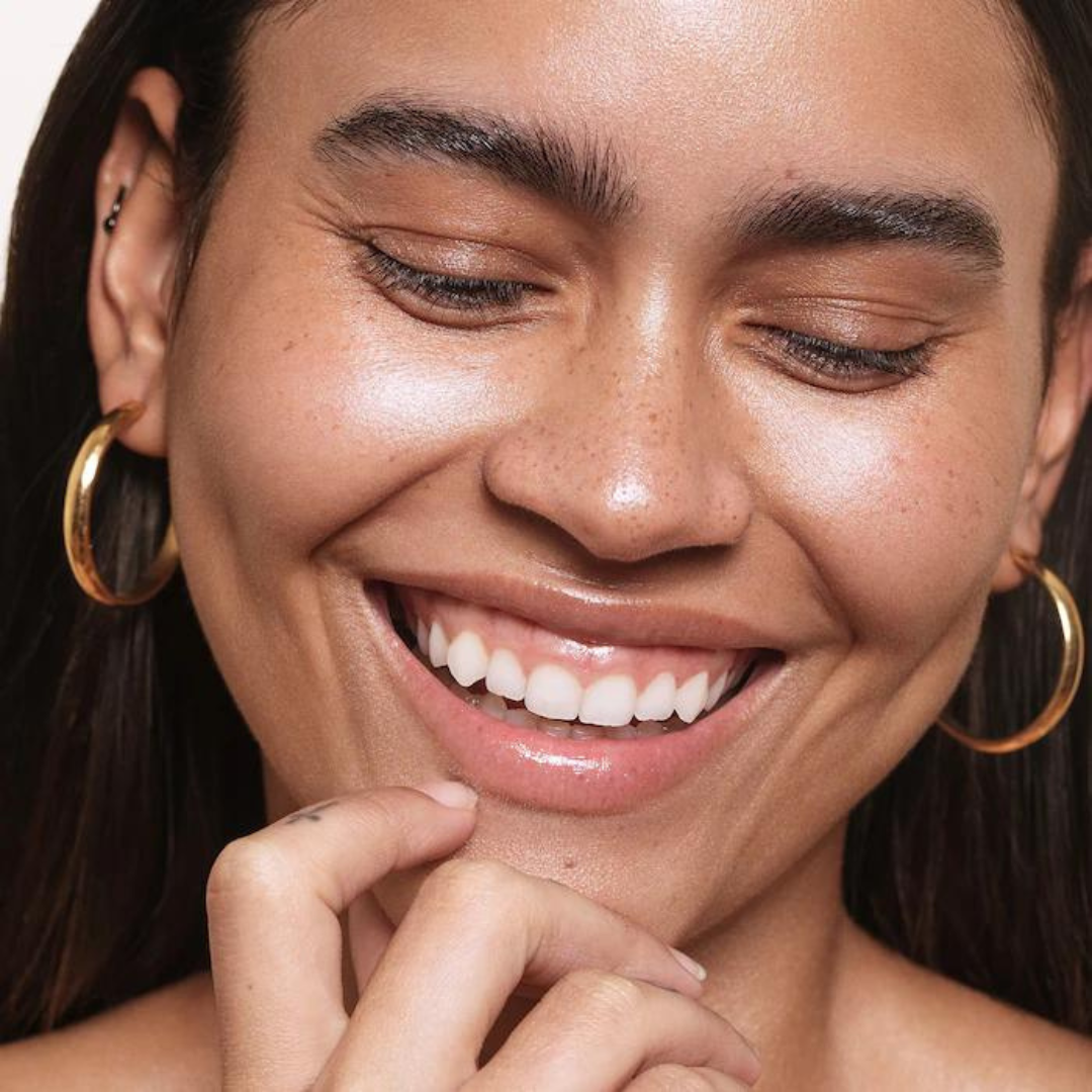 Saie Glowy Super Gel Dewy Illuminating Fluid Highlighter 30ml