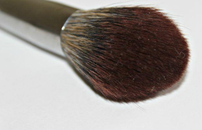 Authentic Morphe E3 - Precision Pointed Powder Brush