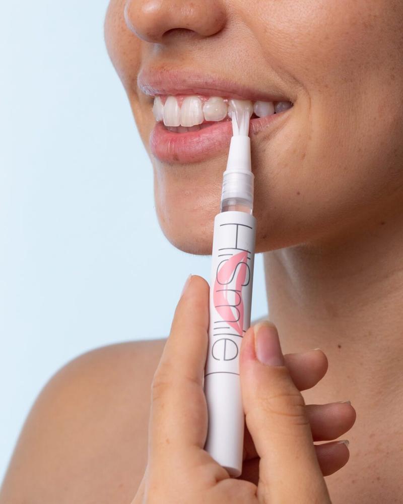 Hi Smile Teeth Whitening Pen (Convenient. Pocket Sized. 1 Minute Whitener)