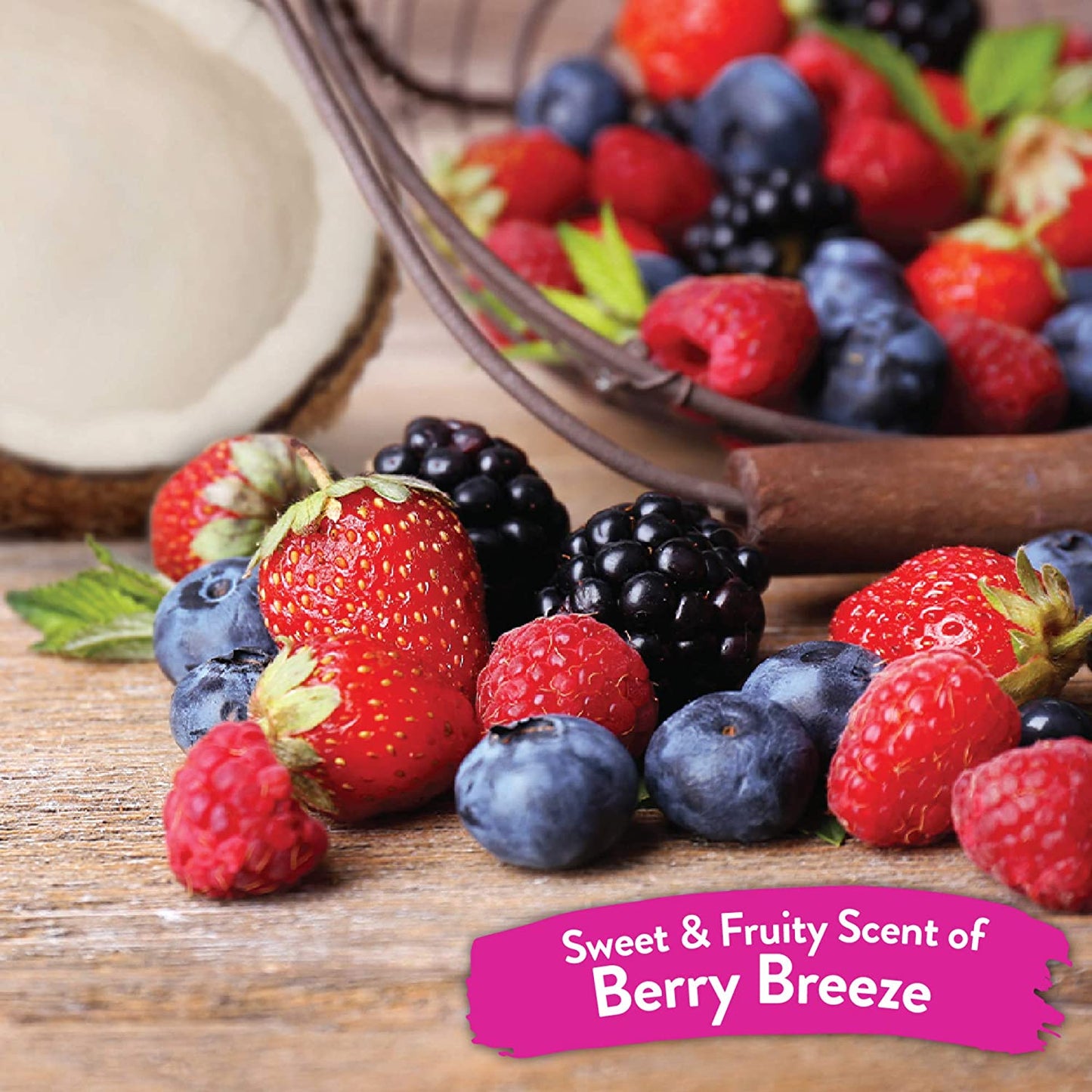 TropiClean Deodorizing Pet Spray Berry Breeze, 8 fl.oz / 236ml