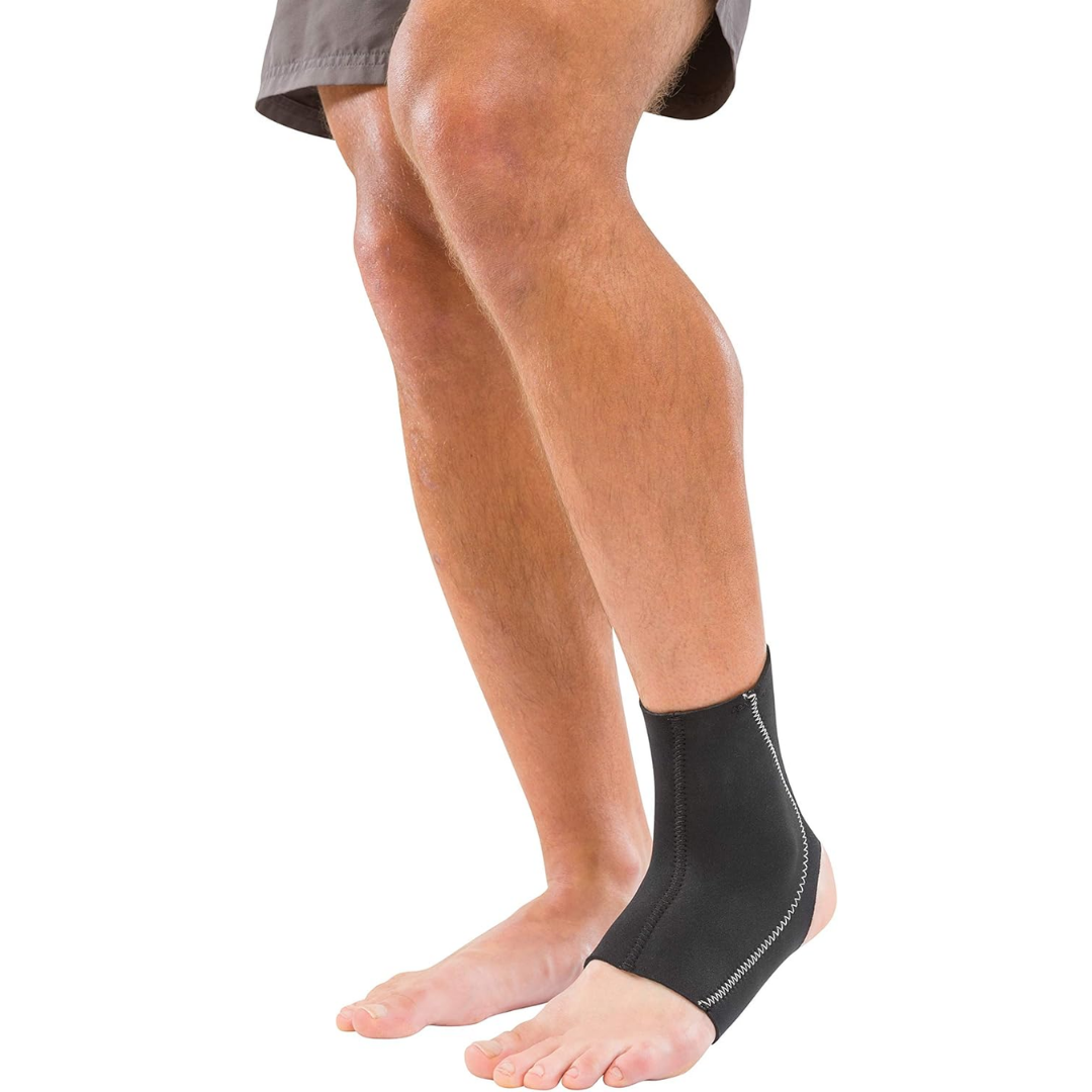 Mueller Sport Care Ankle Support Moderate Black, 1 Count