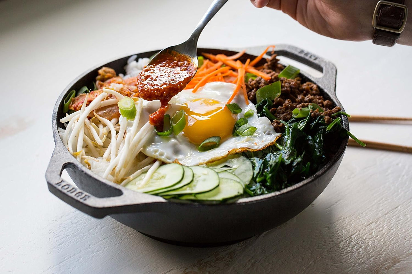 LODGE Cast Iron Mini Wok 9 Inch x 22.8 cm L9MW