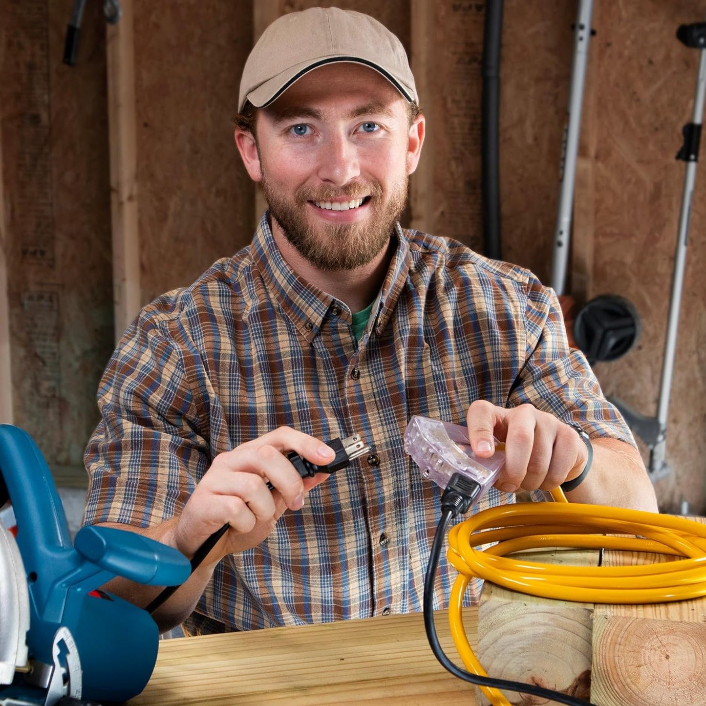 Watt's Wires 12 Gauge Heavy Duty Extension Cord Splitter (2 Ft)