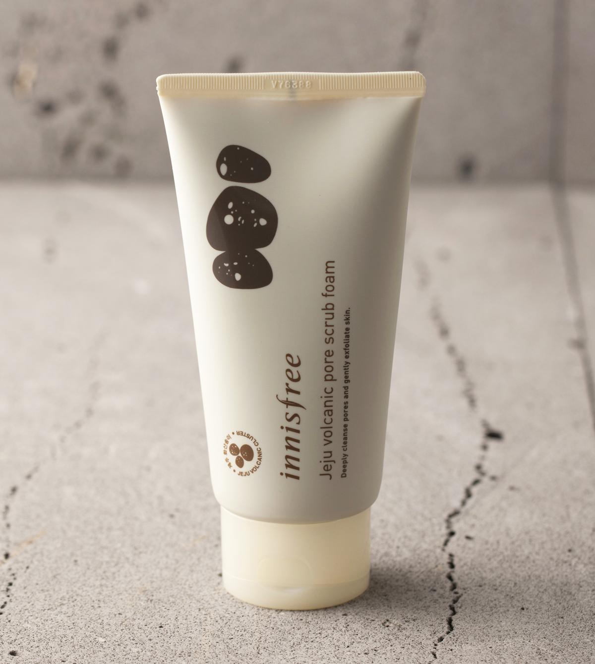 Innisfree Jeju Volcanic Pore Scrub Foam 150ml