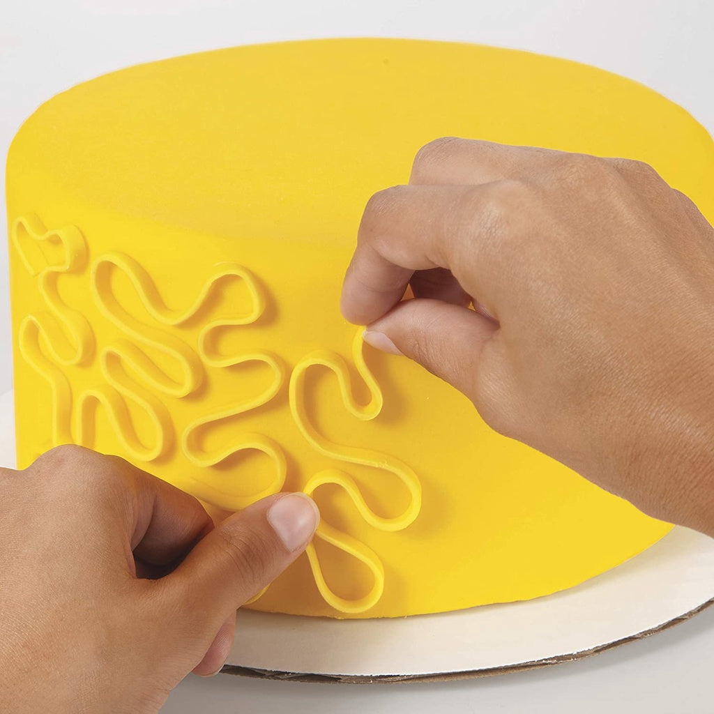 Wilton Dab-N-Hold Edible Adhesive, 2 fl.oz / 59ml