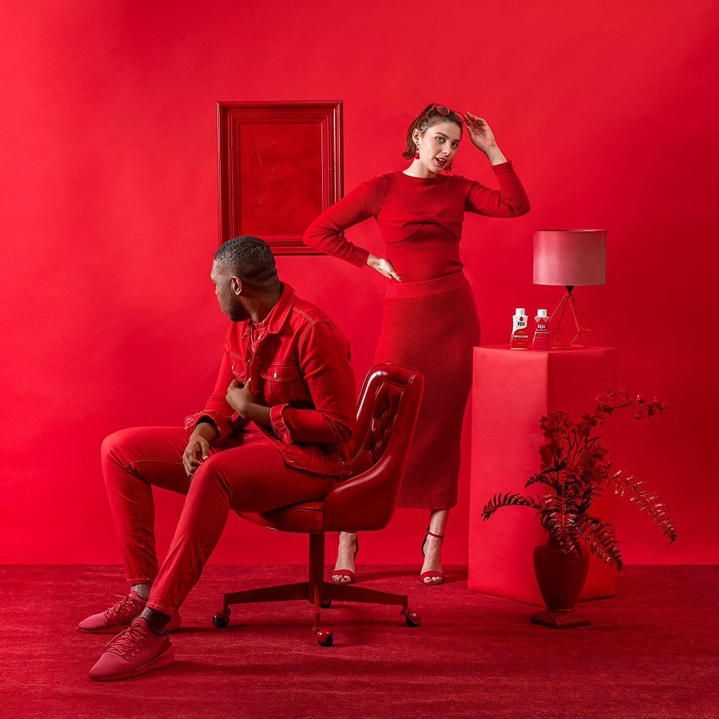 Rit All Purpose Liquid Fabric Dye, 8.0 fl.oz / 236ml (Scarlet)