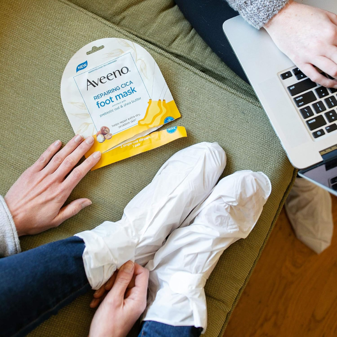Aveeno Repairing Cica Foot Mask 2 Single-Use Slippers, 1 Pair