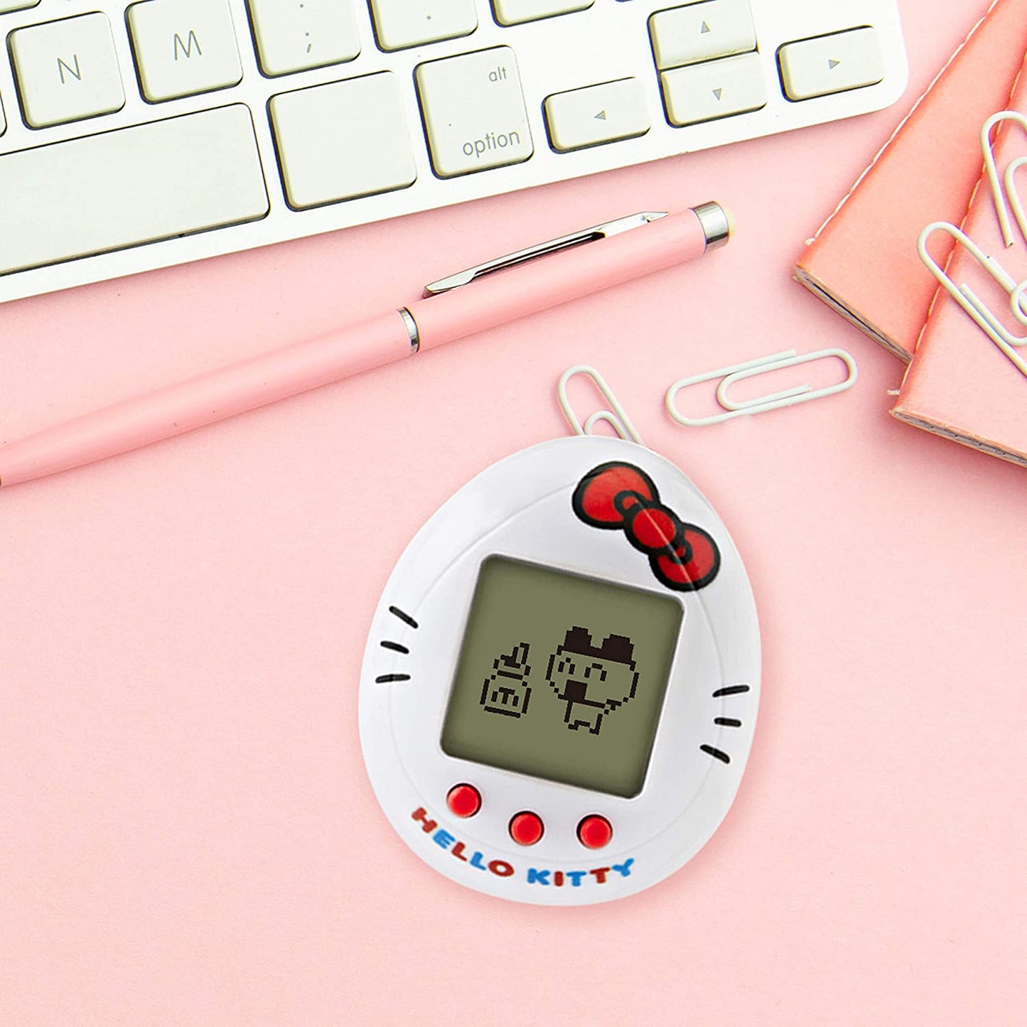 Tamagotchi Game Hello-Kitty for Ages 8+, White