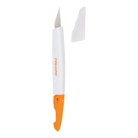 Fiskars Comfort Detail #11 Cutter with Softgrip, 1 Count