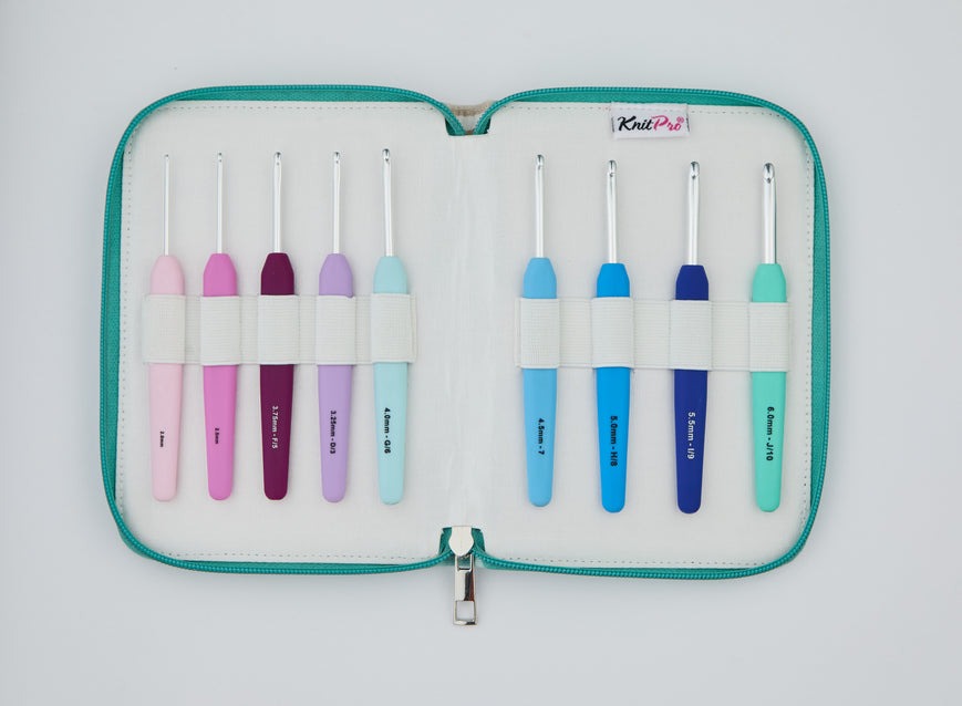 Knitpro Waves Deluxe Single Ended Crochet Hook Set, Pack of 9 hooks - (30951)