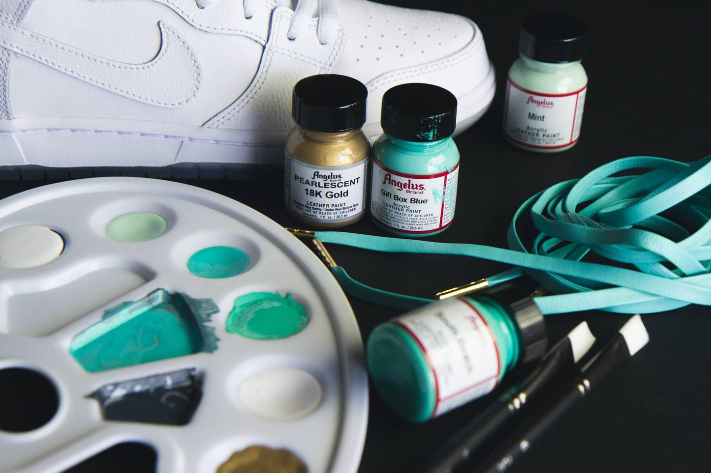 Angelus Acrylic Leather Paint (Mint)