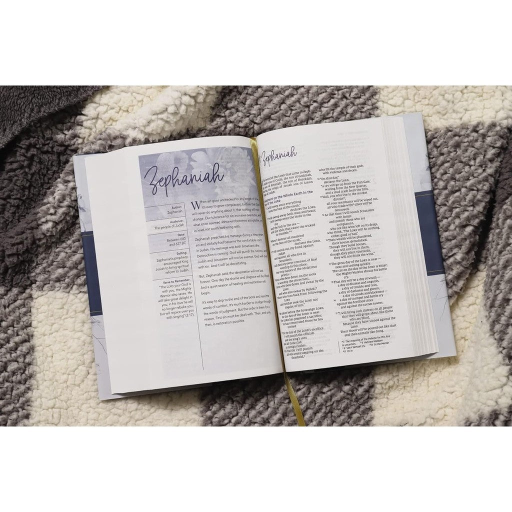 NIV Women's Devotional Bible